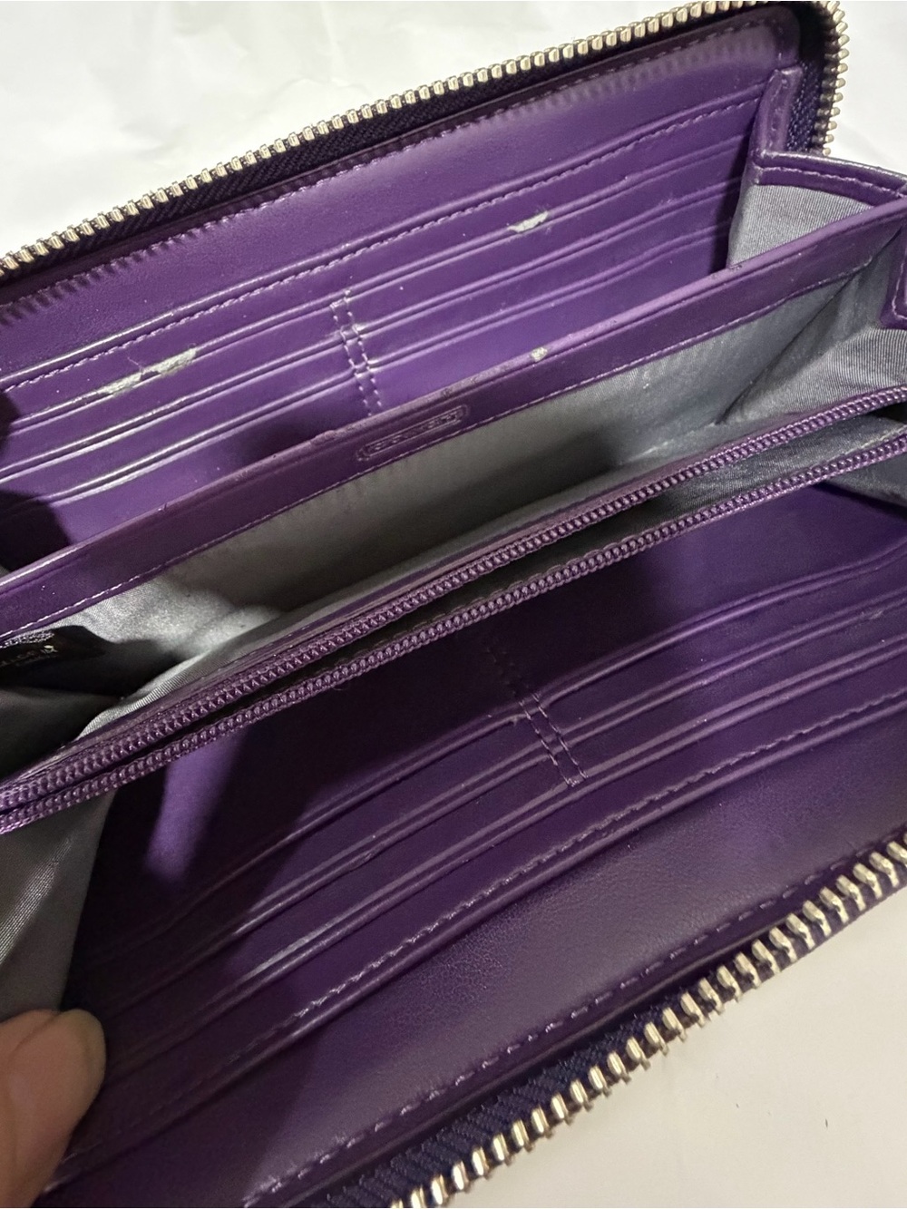 Coach Vintage Deep Purple Soho Zip Around Wallet - Picture 10 of 13